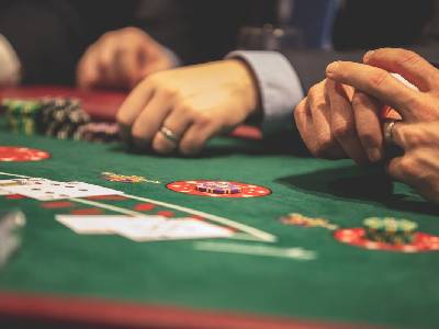 blackjack table